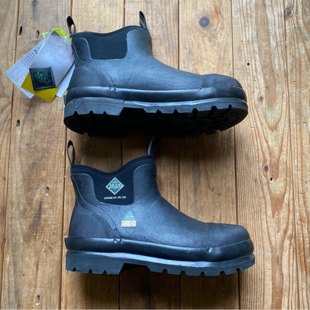 Muck Boot CSA Steel Toe Women Size 9